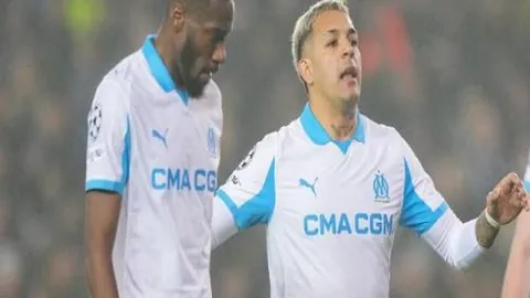 【荣耀征程】欧冠盛宴：凯拉特VS布鲁日，激战正酣，26胜16负谁主沉浮？五星闪耀，精彩不容错过！