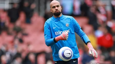 大乐透期号专家推荐：新鹏城残阵挑战历史强队